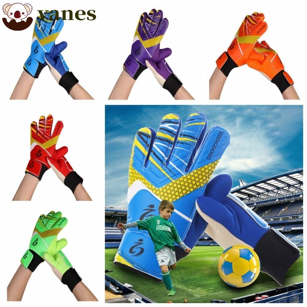 3 pairs of goalkeeper selling gloves