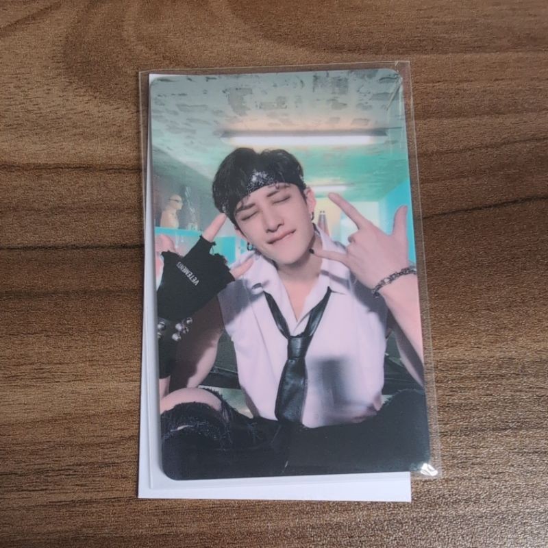 Official) Stray Kids Maxident Soundwave POBs - Bang Chan | Shopee