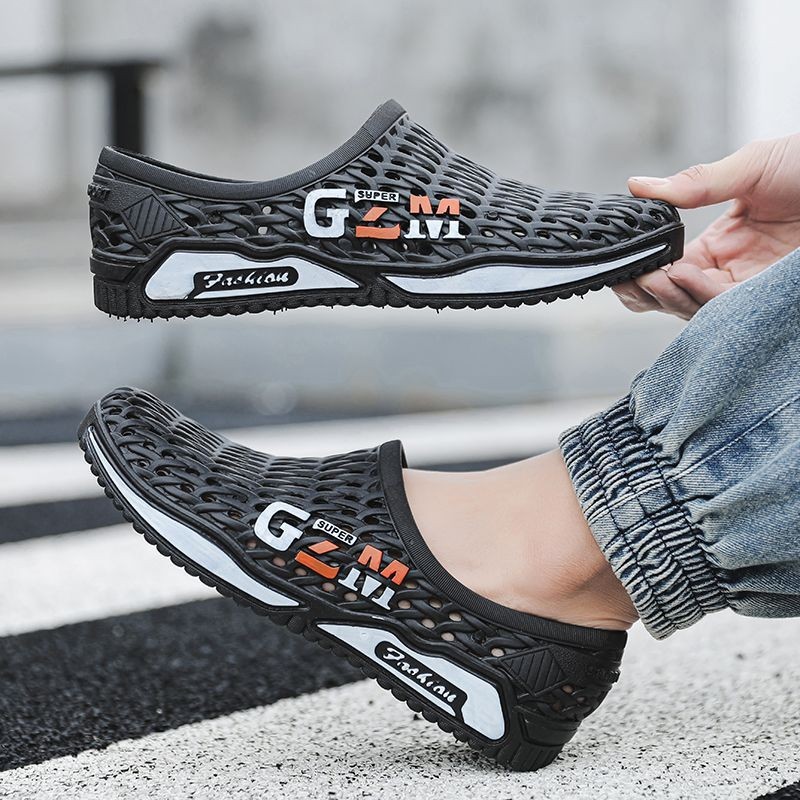 New Crocs Men s Shoes Breathable Anti Slip Waterproof Thick Sole Wear Resistant Soft Sole Shopee Singapore