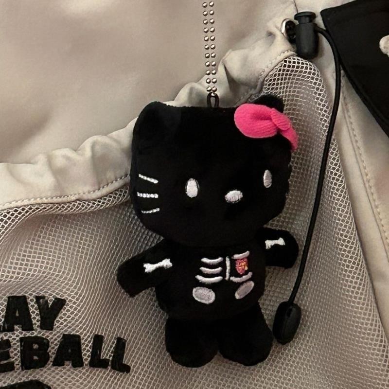 squar1 Sanrio Black Skull Hello Kitty Plush Dolls Gift For Girls Bag Pendant Stuffed Toys For Kids Keychain Dolls Shopee Singapore