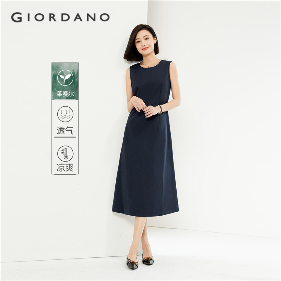 GIORDANO WOMEN Crewneck sleeveless pleated dress 05465340 | Shopee Singapore
