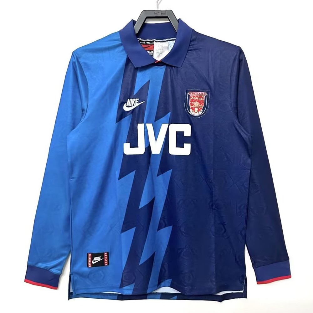 XユーザーのClassic Football Shirtsさん: 「Arsenal '94-96