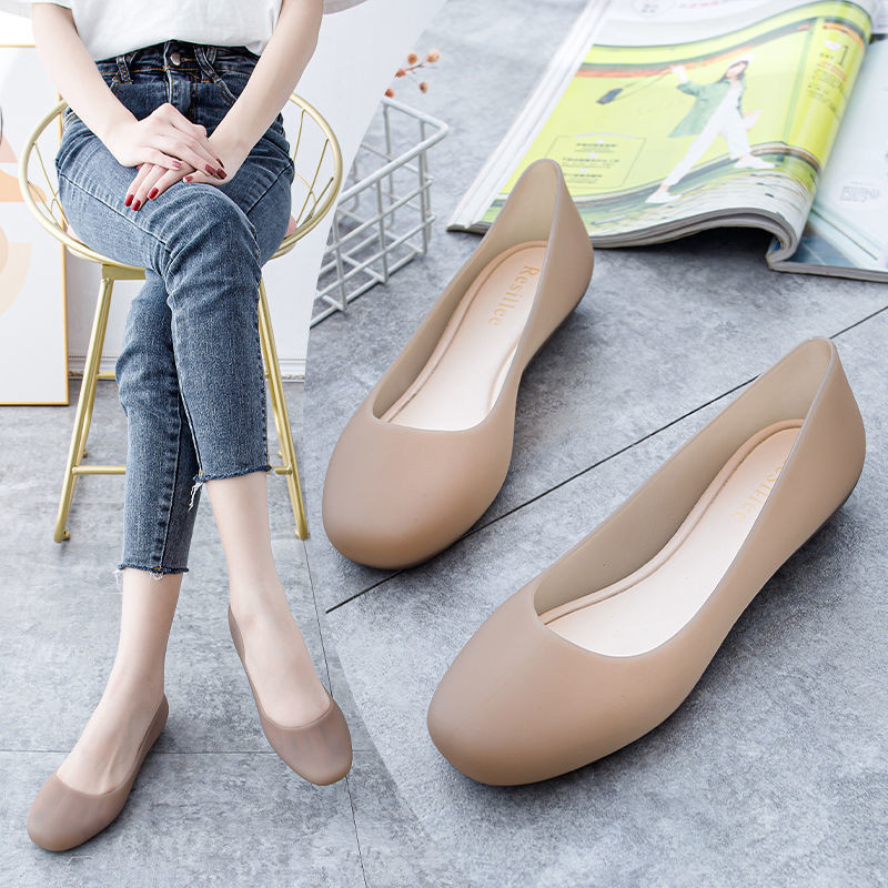 Low cut flat boots hotsell