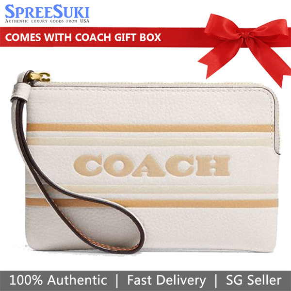 Coach wristlet sg store