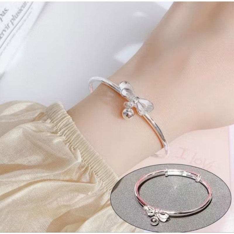 1PCS Gelang Tangan Wanita Motif Pita Bandul Lonceng Aksesoris Fashion Gelang Bangle Adjustable Model Korean Warna Silver A349 - Gambar 2