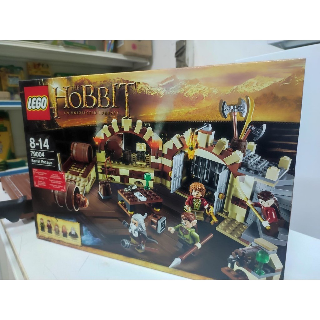 LEGO 79004 The Hobbit Barrel Escape DentsCreases on Packaging