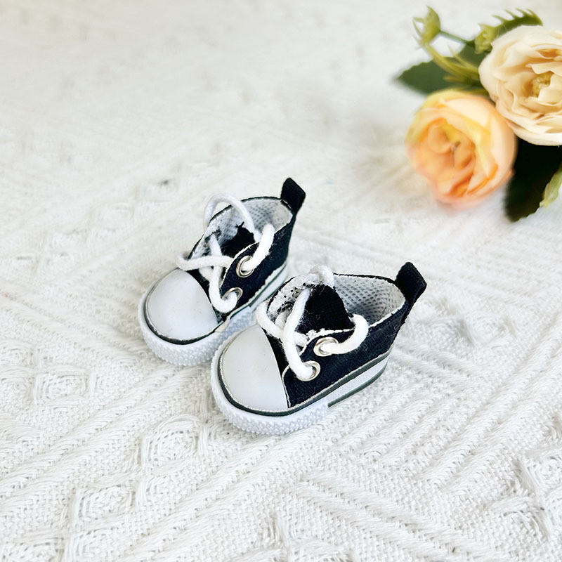 Clothes Only 1st and 2nd Generation Labubu Clothes Pendant Labubu Sitting Party Baby Clothes Supreme Suit Cute Shopee Singapore