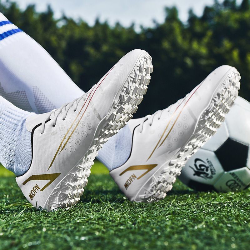 Big Promotion New Style Football Boots Low-Top Long-Nailed Spikes Male ...