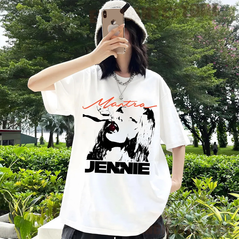 JENNIE mantra Tシャツホワイト