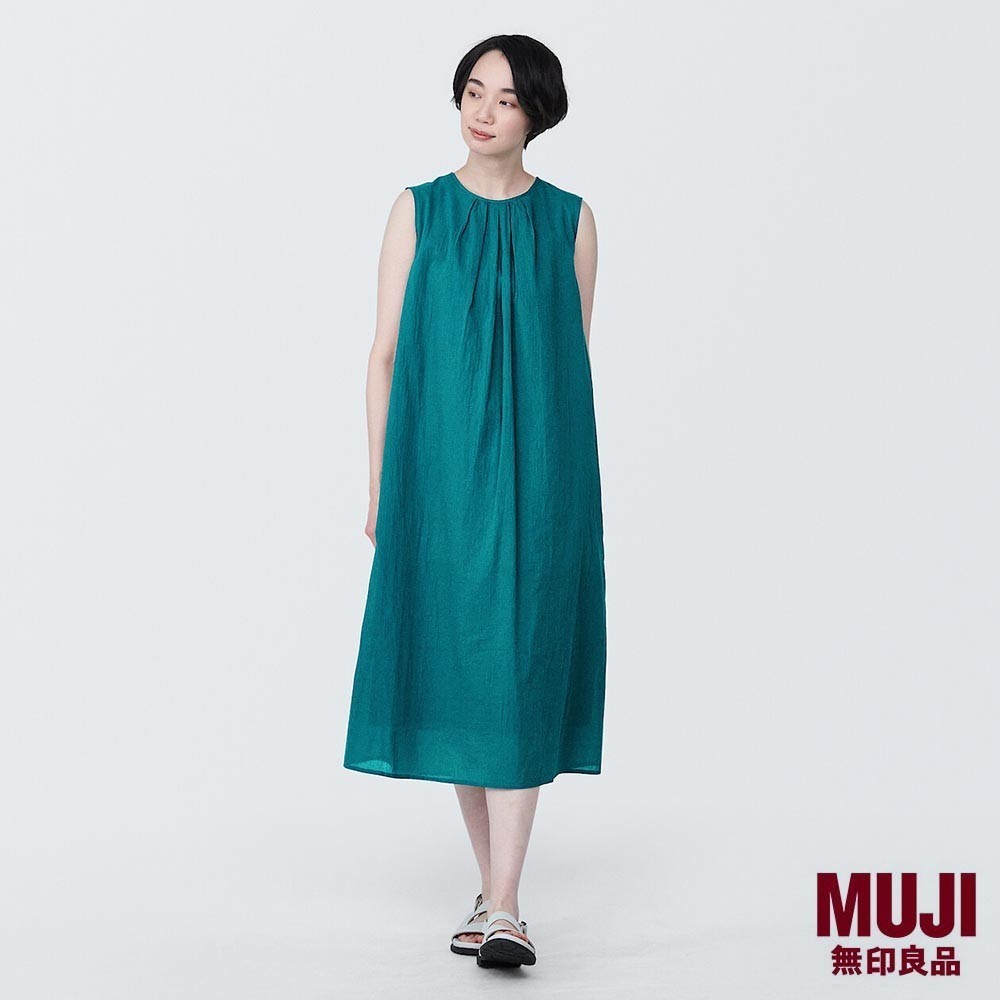 Muji dress hotsell