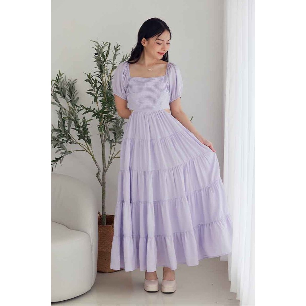 Purpur Women Dress Camila Side Cut-Out Tiered Maxi Dress Lilac | Shopee  Singapore