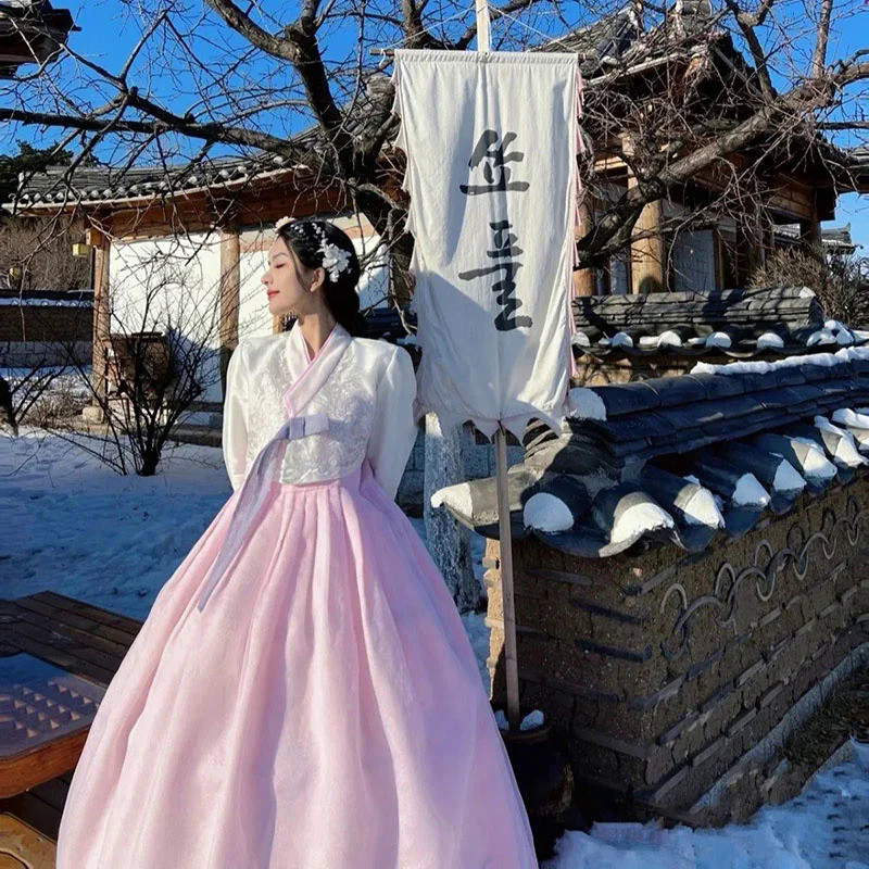 Korean hanbok queen best sale