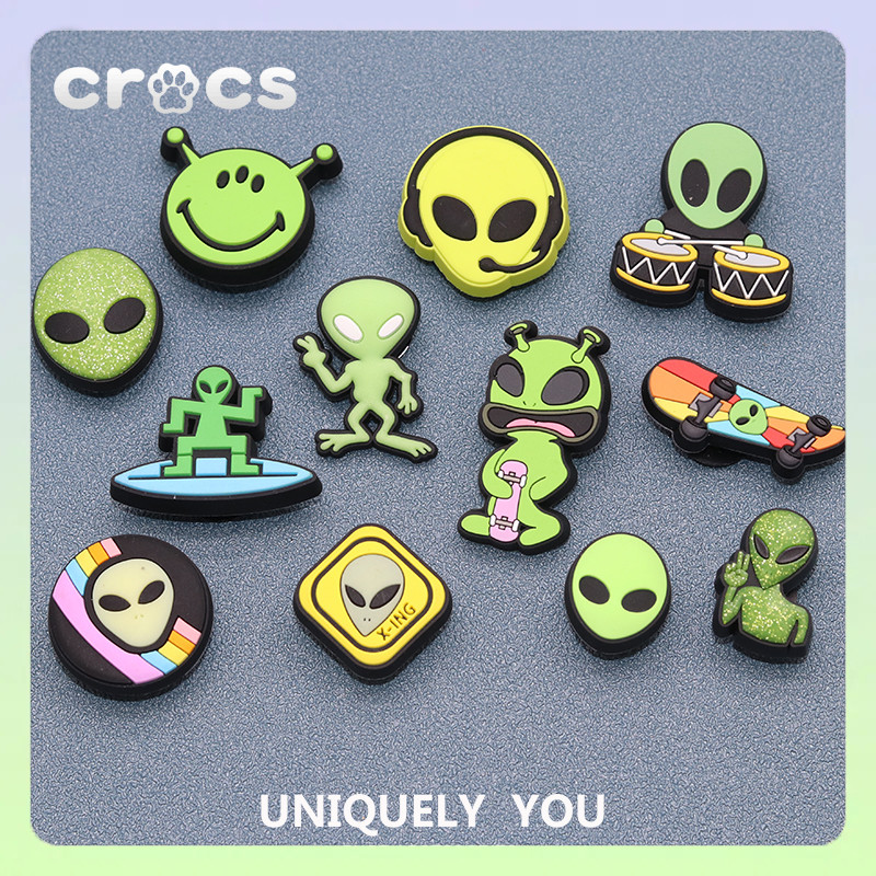 Alien jibbitz clearance