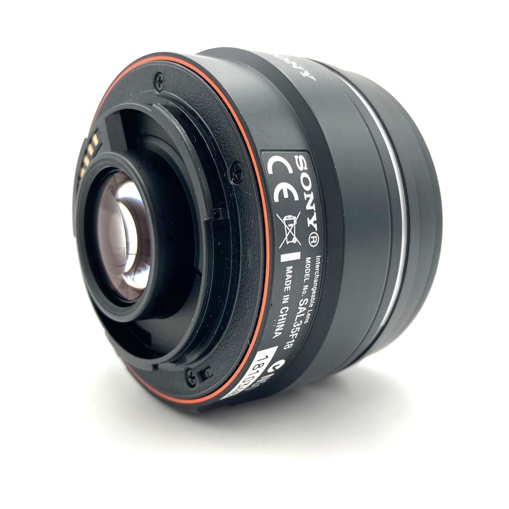 SONY Single Focus Wide-Angle Lens DT 35mm F1.8 SAM APS-C