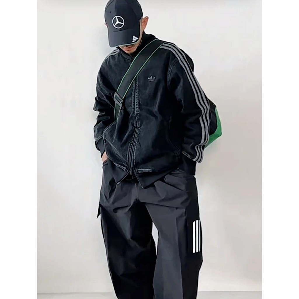 Classic three-bar embroidered Logo design jacket threaded stand collar ...