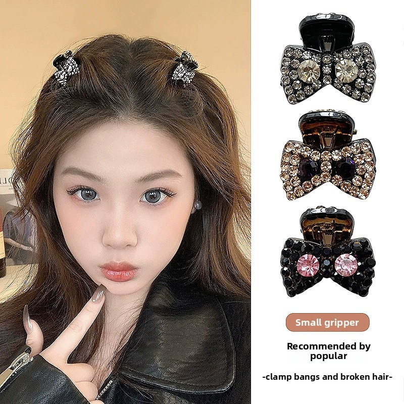 A pair of sparkling diamond mini bow princess head small grab clip ...