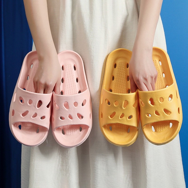 Ultra Light Eva Hole Slippers For Bathroom Toilets Molded Monolithic ...