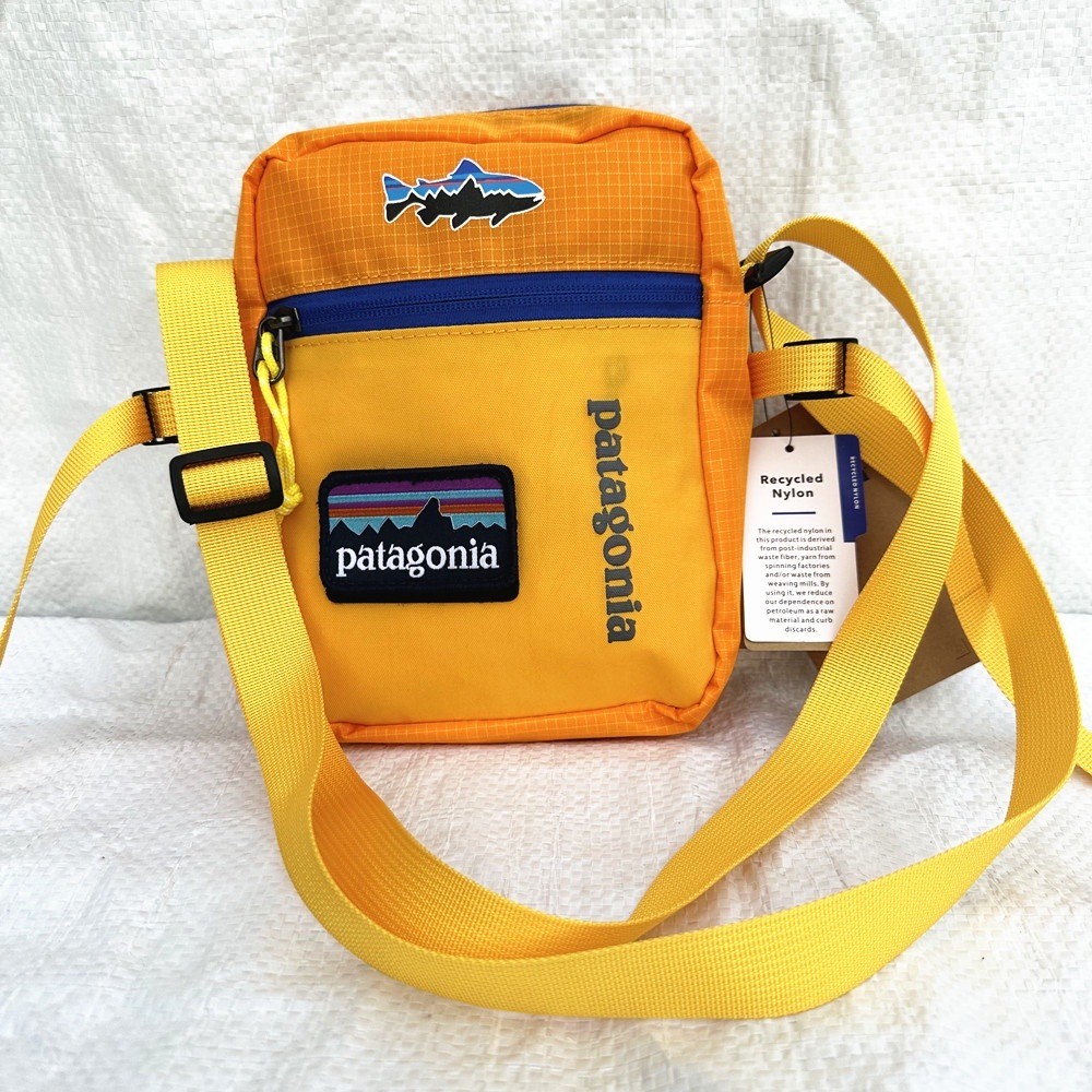バッグ archive Patagonia Lightweight sling bag PATAGONIA ULTRALIGHT BLACK HOLE SLING - NOUVEAU GREEN – Real Surf