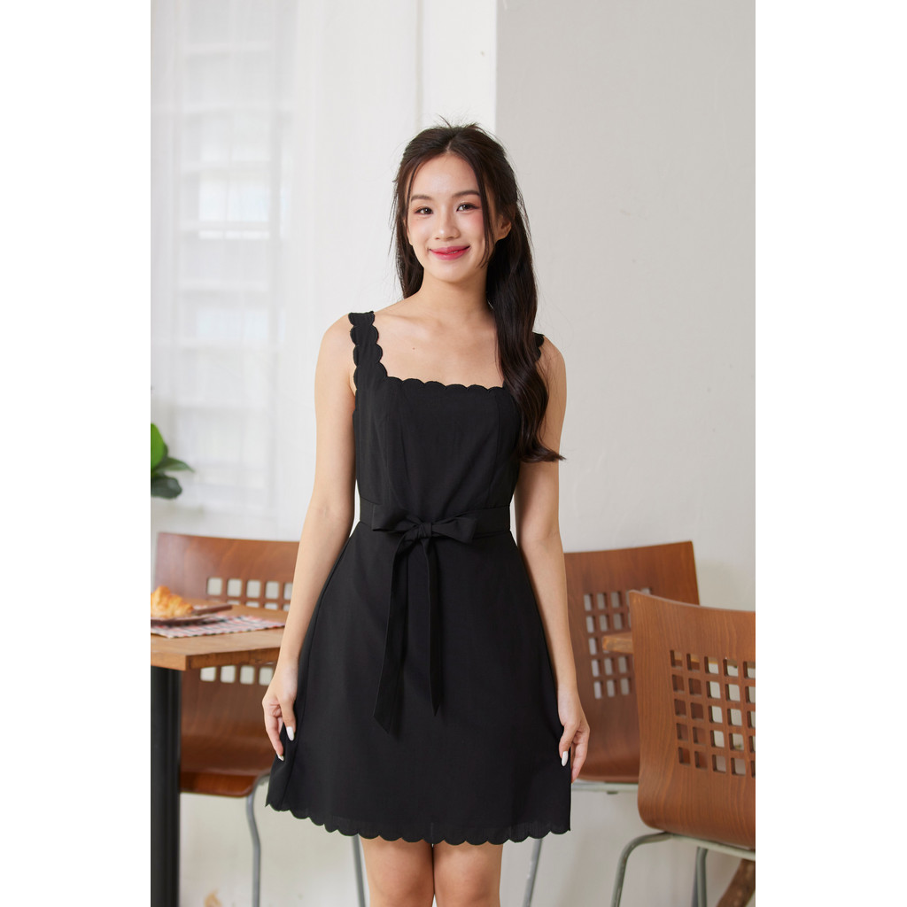 party mini dresses Short Black Mini Homecoming Party Dress