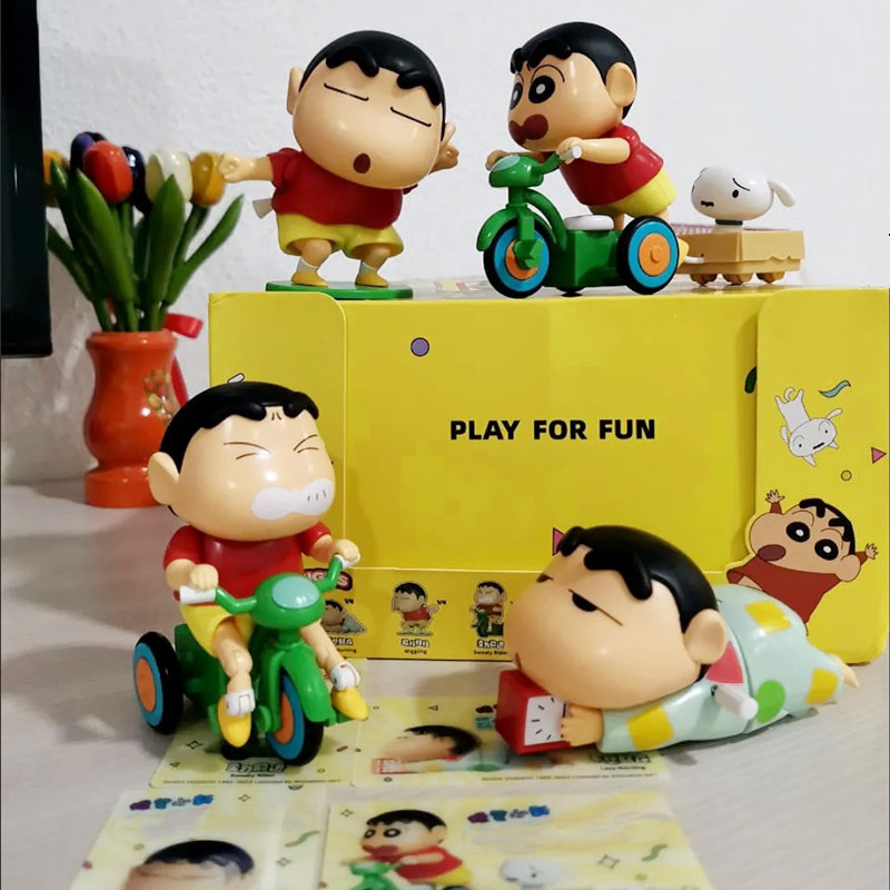 Crayon Shin Chan Wind Up Toy Anime Figurine Clockwork Toy Model Kids
