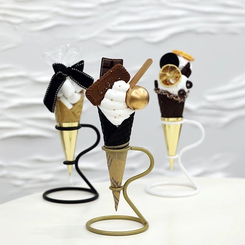 Simple Iron Ice Cream Rack Dessert Table Ice-Cream Cone Bracket Cake ...