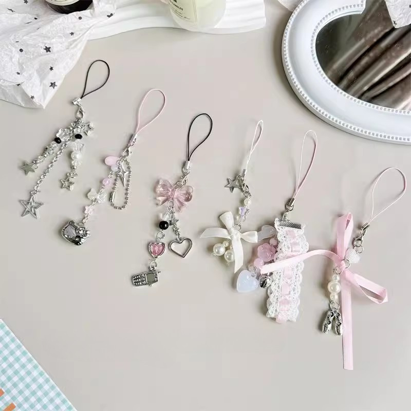 Y2K Pearl & Lace Bow Keychain - Coquette Aesthetic Bag Charm For Purse, Phone, Or Car Keys