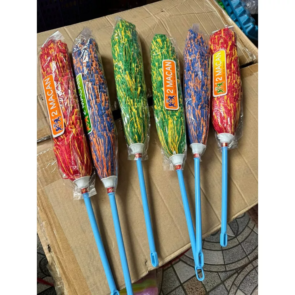 KEMOCENG GAGANG PLASTIK BULU MACAN - Gambar 2