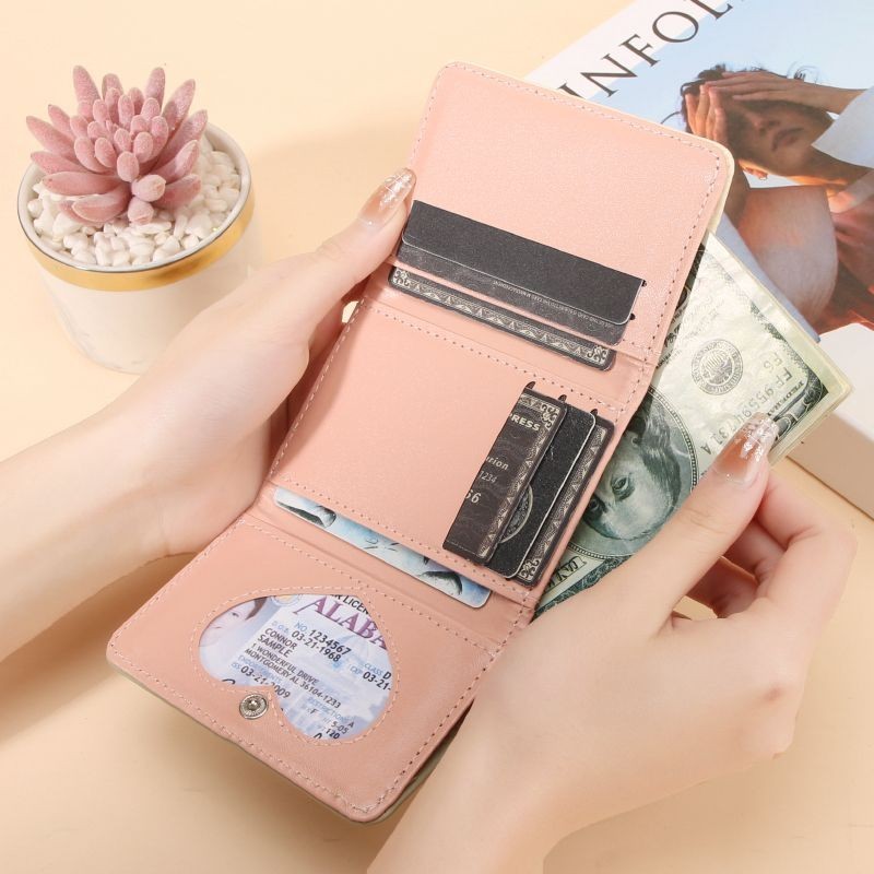POPmaker shop Dompet Mini Beruang 882 / Dompet Kartu Wanita Lipat​ - Dompet dengan Liontin Beruang dan Card Holder yang Lucu COD - Gambar 4