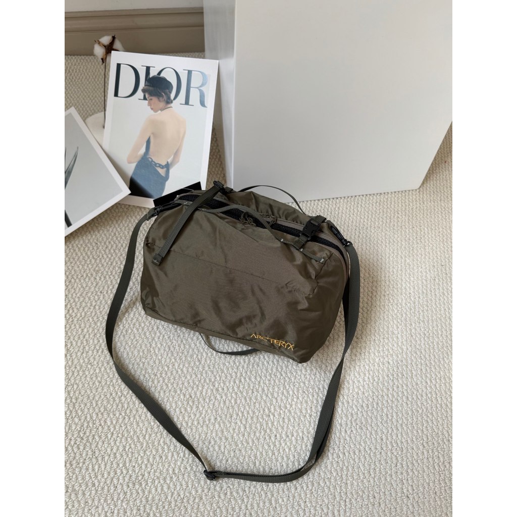 ARC'TERYX Index Gear Organizer 10L | Shopee Singapore