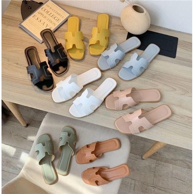 POPmaker shop Sandal Wanita YU79 - Sandal Slip On Jelly Elastis dengan Model Flat, Desain Minimalis, Nyaman dan Ringan untuk Kegiatan Sehari-hari COD - Gambar 4