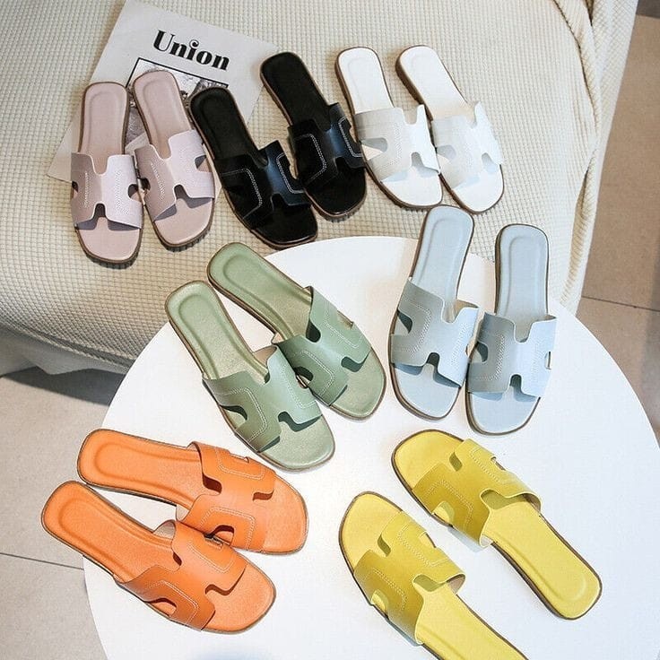 POPmaker shop Sandal Wanita YU79 - Sandal Slip On Jelly Elastis dengan Model Flat, Desain Minimalis, Nyaman dan Ringan untuk Kegiatan Sehari-hari COD - Gambar 3