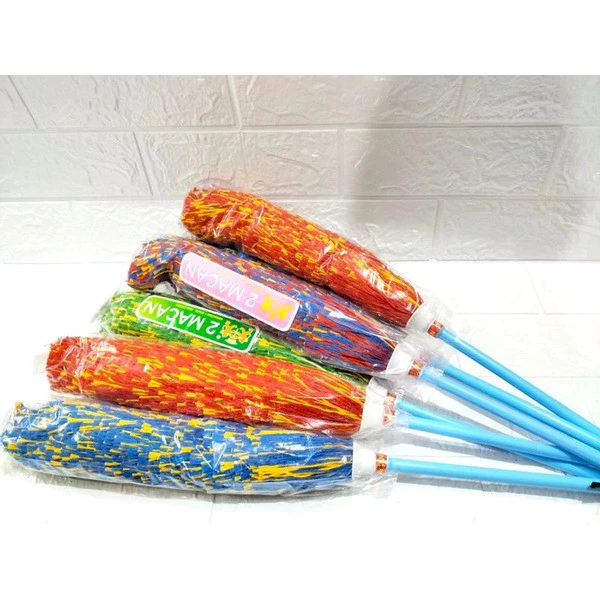 KEMOCENG GAGANG PLASTIK BULU MACAN - Gambar 4