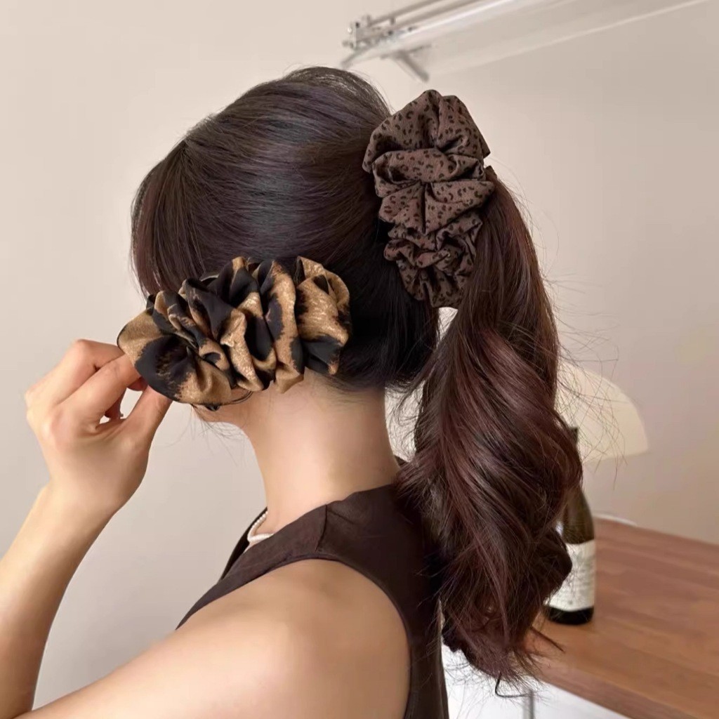 POPmaker Jepitan Rambut Leopard Jumbo Organza - Gambar 4