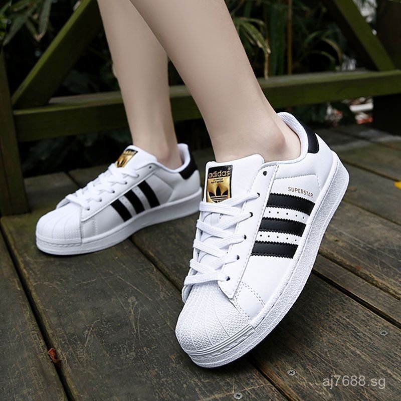 adidas gazelle silver green womens ADIDAS ORIGINALS Men's White Superstar II Sneakers – Pavidas main image 0