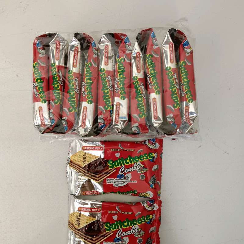 Khong Guan Saltcheese Combo - Netto 10 bks x 20 gr - Gambar 4