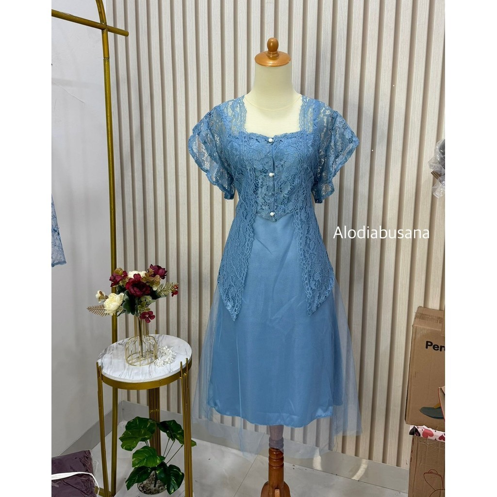 bill clinton blue dress red shoes Grey Keyhole Back Floor Length Chiffon Pockets Bridesmaid Dress main image 1