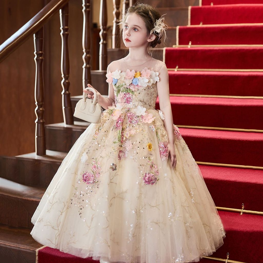 Girls evening dress high-end children's birthday party hosts show piano ...