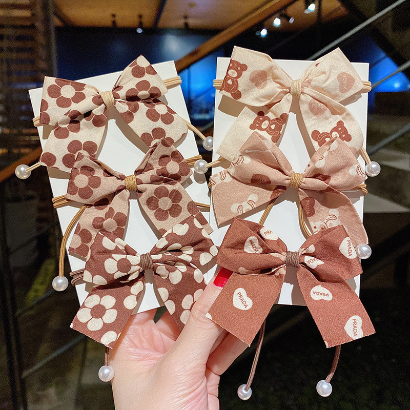 POPmaker Scrunchie Choco Cream Leopard Mutiara - Gambar 4