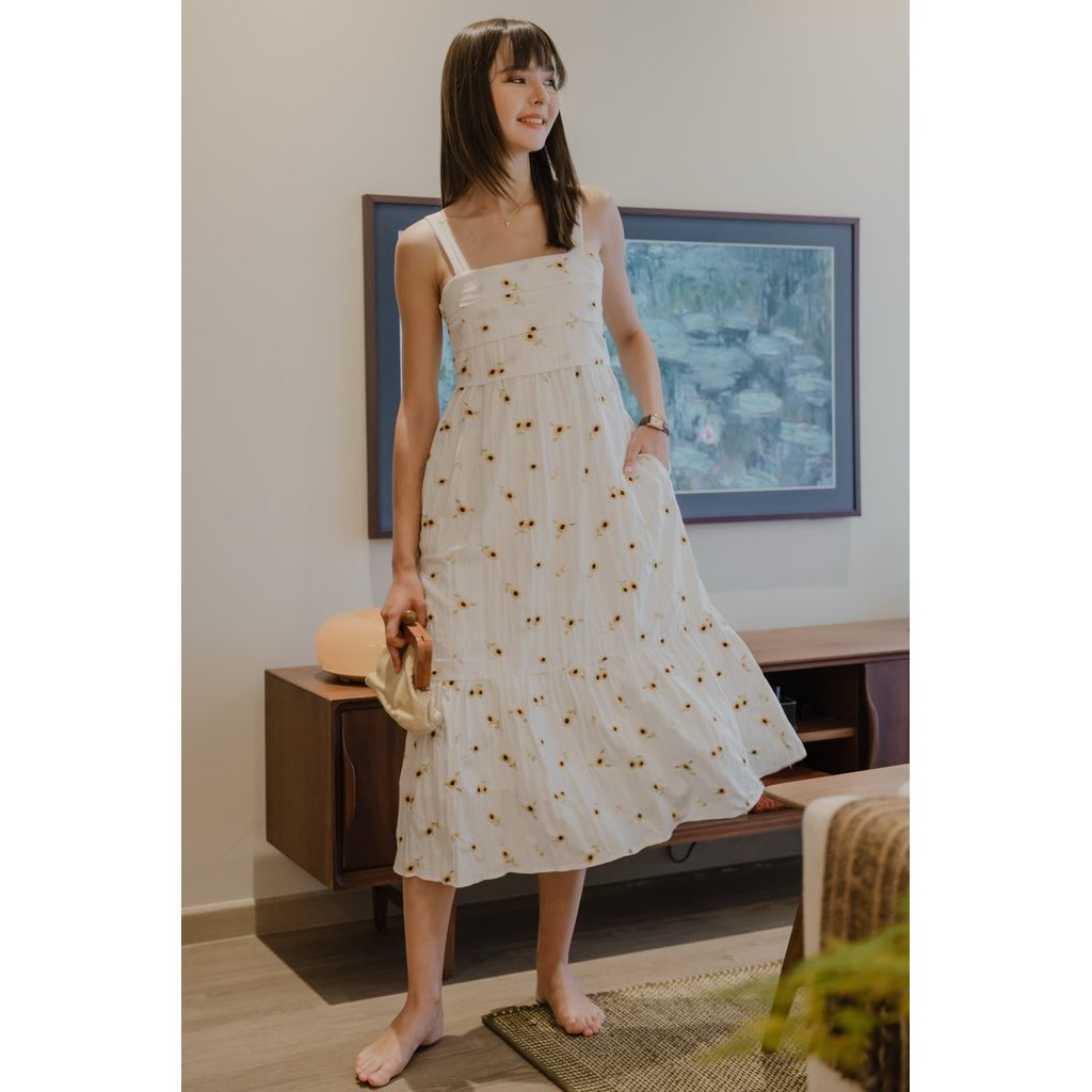 dress party zara ZARA / party dress with cutout sequinned heart / m  archival