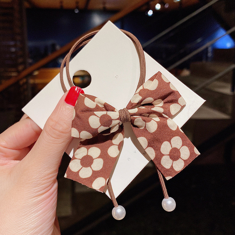 POPmaker Scrunchie Choco Cream Leopard Mutiara - Gambar 2