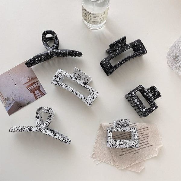 POPmaker Jepit Rambut Kotak Bolong Motif Sapi Lucu - Gambar 3