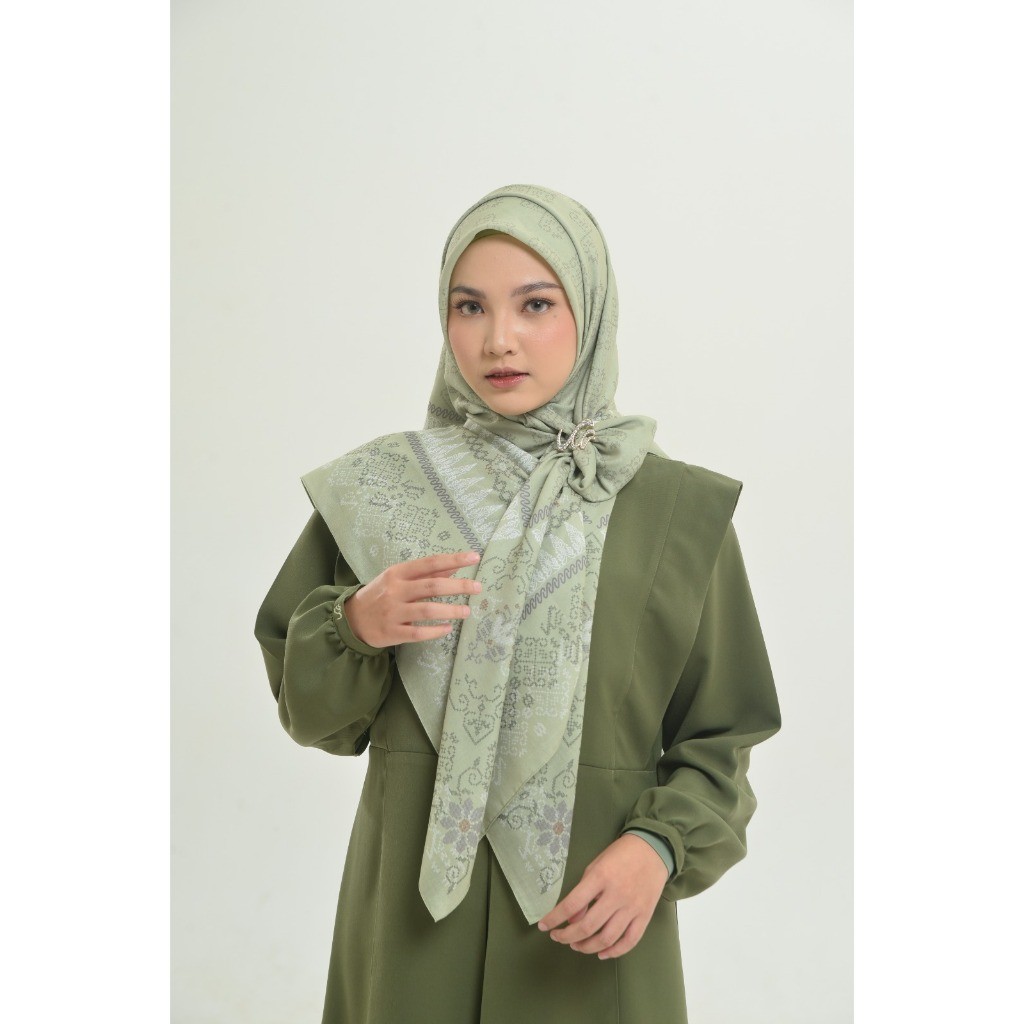 Rabbani - Tetra Nesian Square Scarf | Shopee Singapore