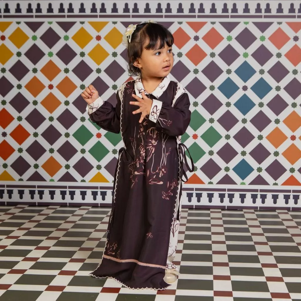 Lozy Hijab - Linea Dress Kids Lozy x Lesti (Gamis Dress Anak Sarimbit Bahan Poly Flowy Luxury Anti UV) - Gambar 2