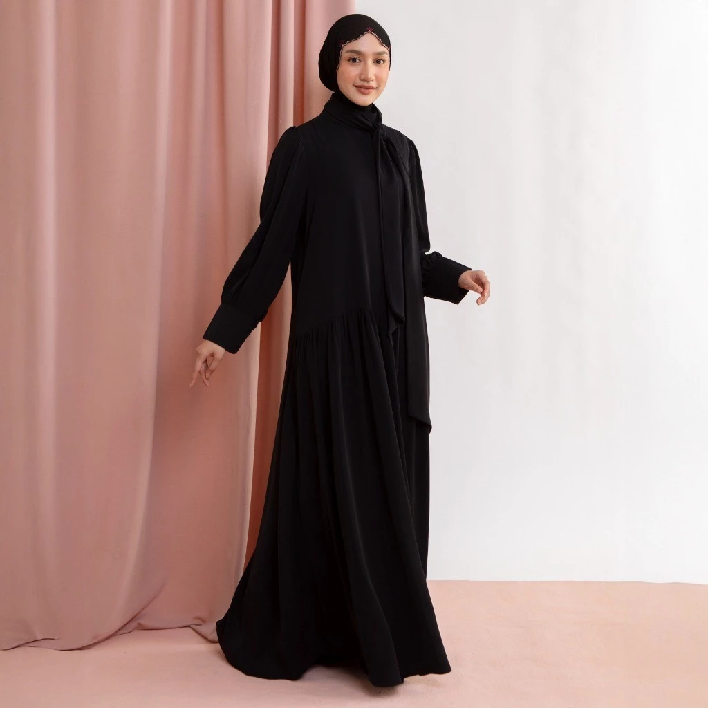 Lozy Hijab - Lesti Dress Lozy x Lesti (Long Dress Bahan Poly Flowy Anti UV ) - Gambar 2