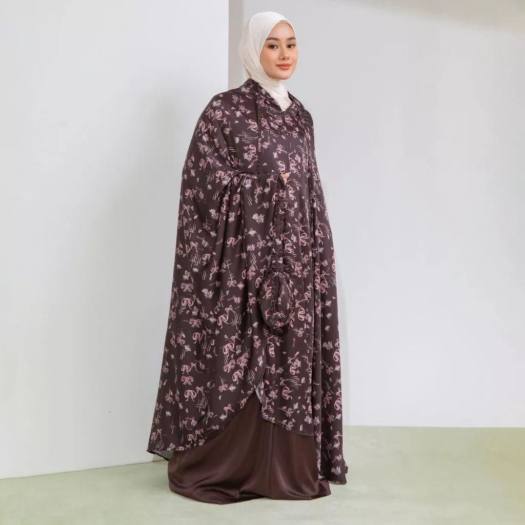 Lozy Hijab - Selina Prayer Set (Mukena Bahan Silk Set Pattern Motif 2in1)