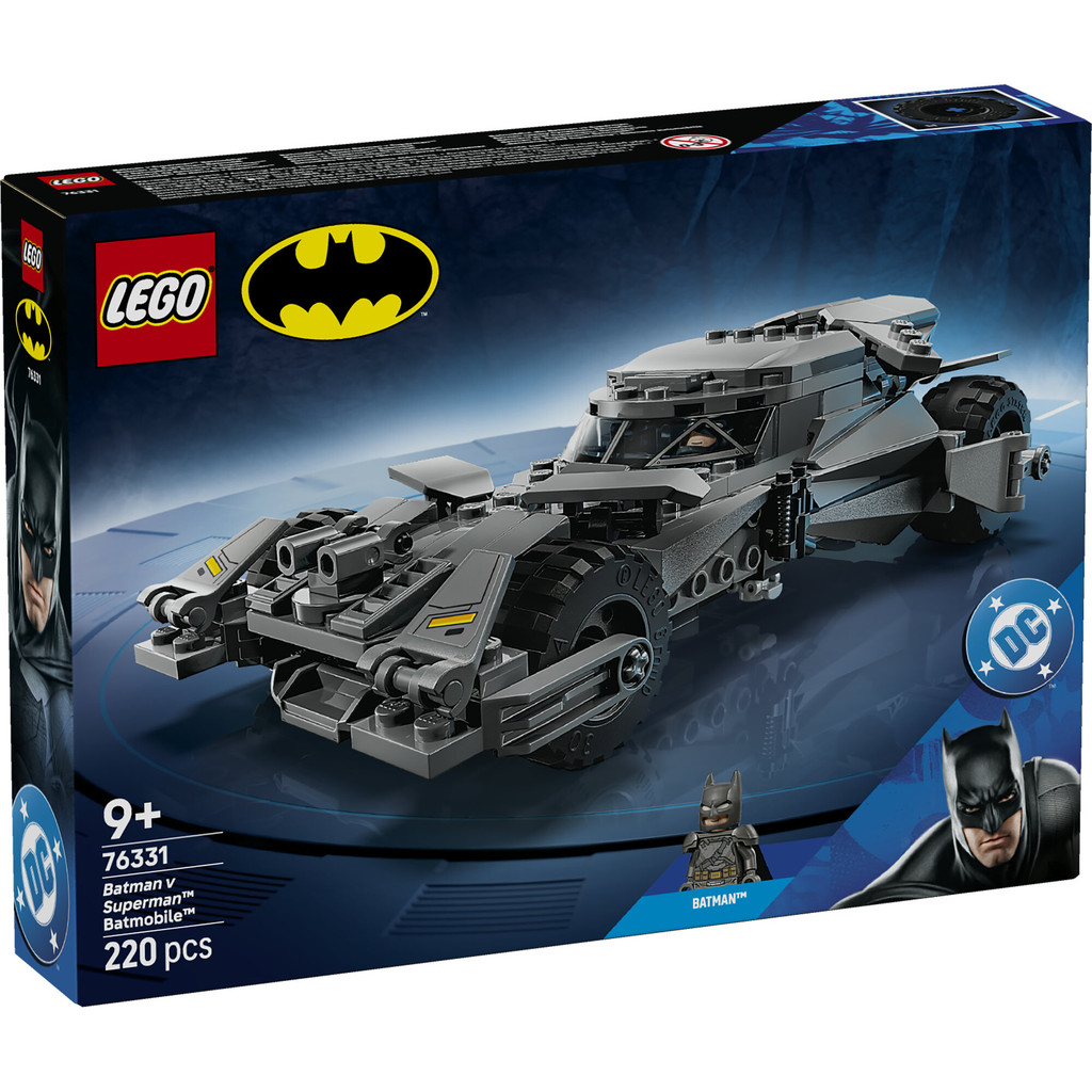 LEGO Super Heroes DC 76331 Batman v Superman Batmobile (220 Pieces), Mainan Anak Laki-Laki, Mainan Mobil, Mainan Block - Gambar 3