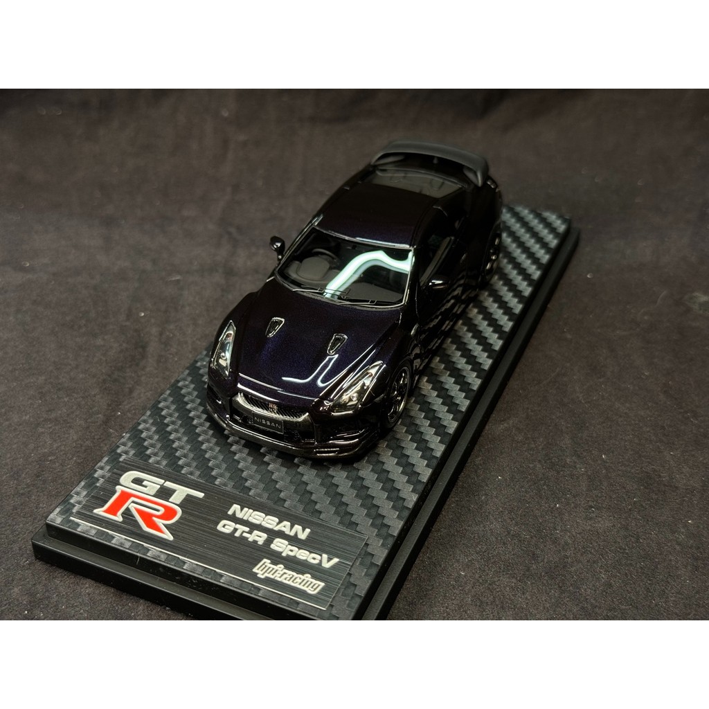 HPI 1/43 Nissan Nissan GT-R R35 SpecV Ultimate Opal Black, Midnight ...
