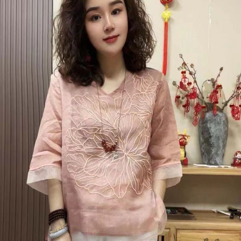 【imove】New Chinese Style Women's Embroidered Top Stylish Loose plus ...