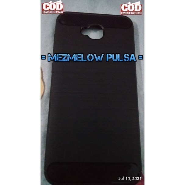 Caseng Casing Case Fiber Carbon Softcase ASUS ZenFone 4 Selfie ZD553KL / ZENFONE 4 LITE / XOOLD