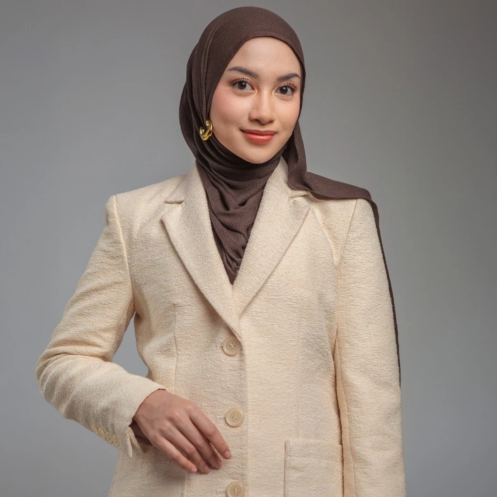 Lozy Hijab - Viscose Linen Highlight (Hijab Pashmina Textured Highlight Bahan Viscose Linen) - Gambar 4